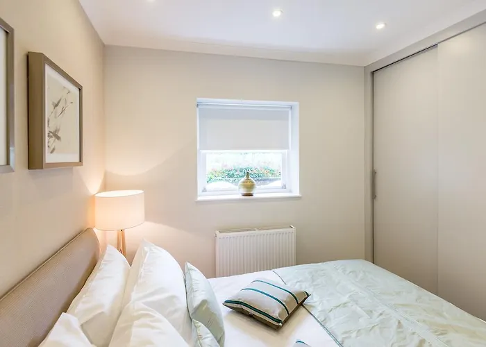 High Street Kensington Apartment